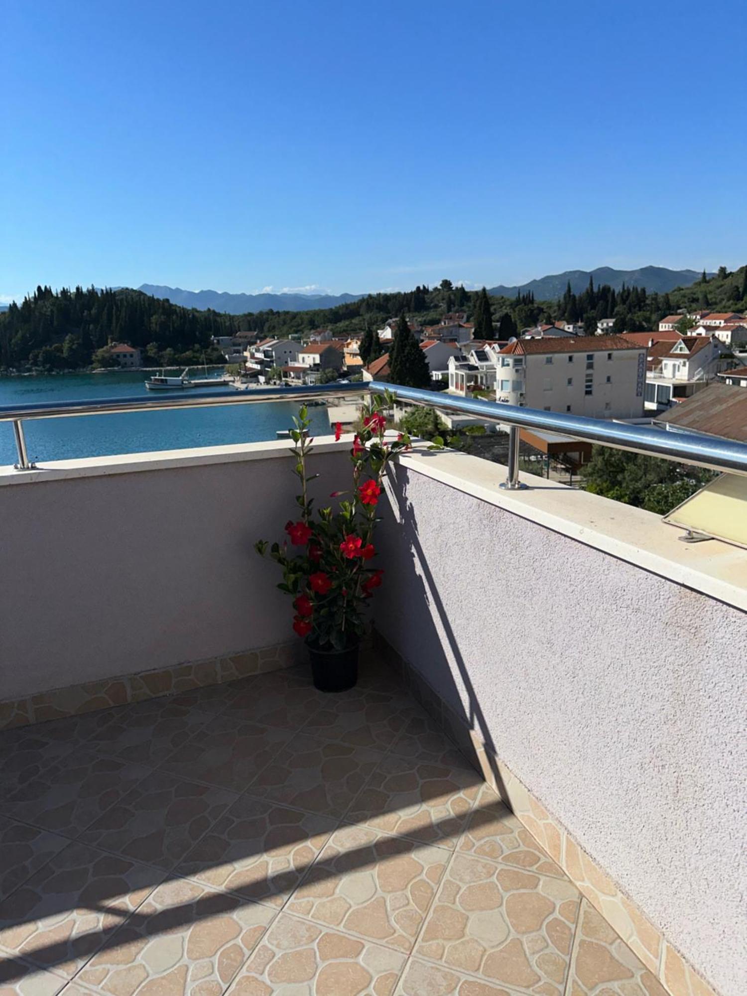 Apartment Lanterna Blace Exterior foto
